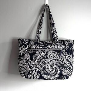VERA BRADLEY Large Paisley Quilted Tote, Shoulder Bag, Black & White, EUC